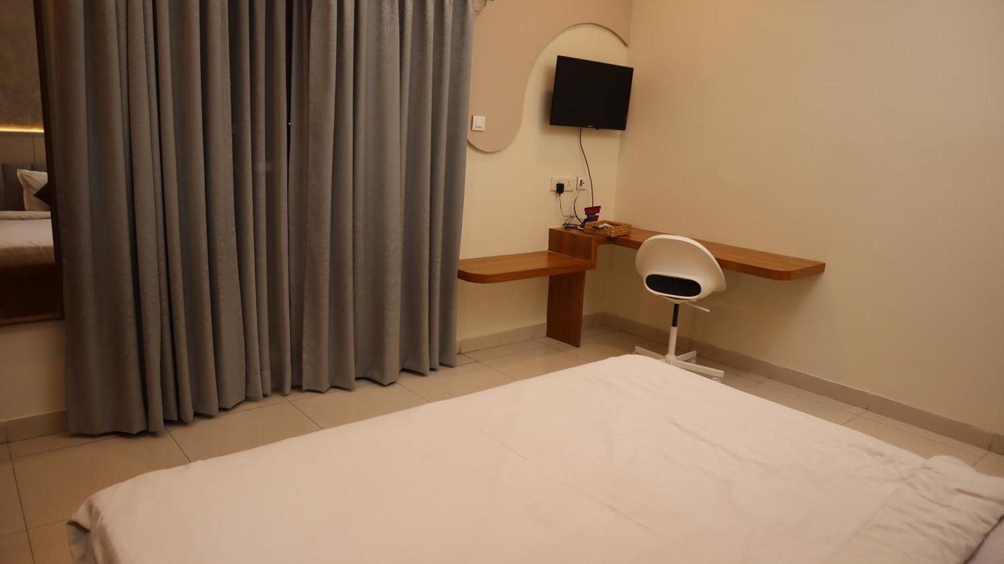 Dcasa Apartment Hotel Hyderabad Eksteriør bilde